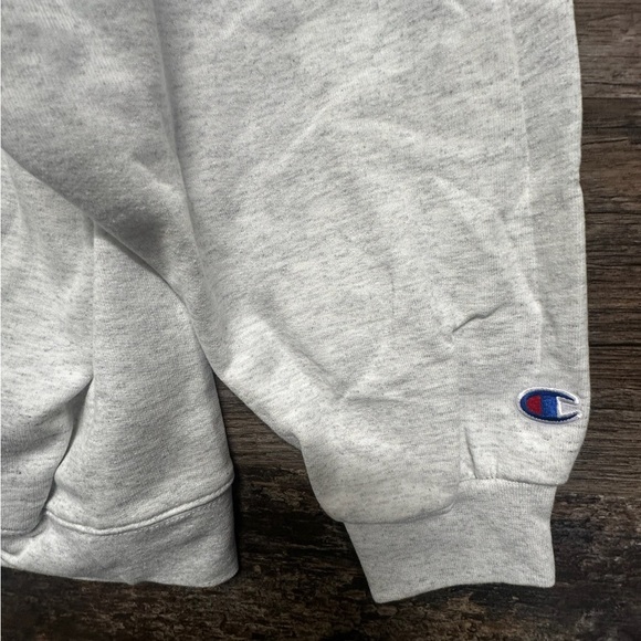 Champion Gray Crewneck Sweatshirt Relaxed Fit - Picture 2 of 6